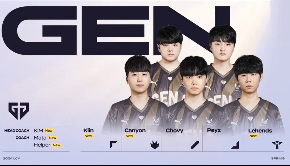 国足中场中 国足中场中