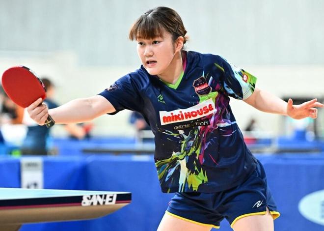 膝盖对于弹 膝盖对于弹